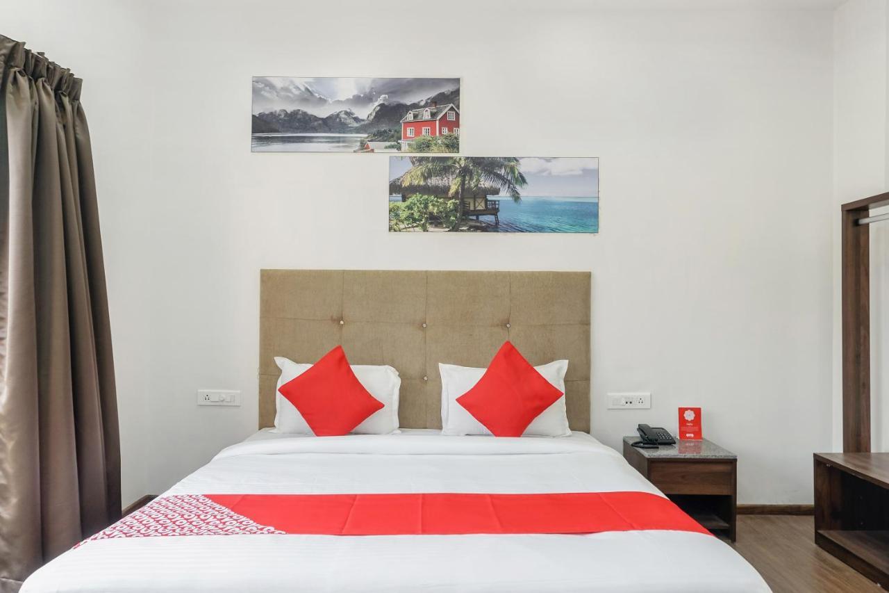 Oyo 16832 Hotel I Suite 2 Mangvadi Exterior photo